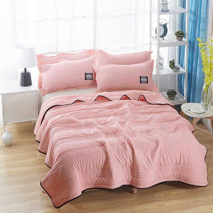 ❄️Perfect For Summer-Cool Ice Silk Summer Time Air Blanket Queen King Size