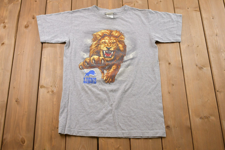 Vintage 1990s Detroit Lions Football Nfl T shirt  Single Stitch  Nba  90s Streetwear  Athleisure  Sportswear  Lion Graphic