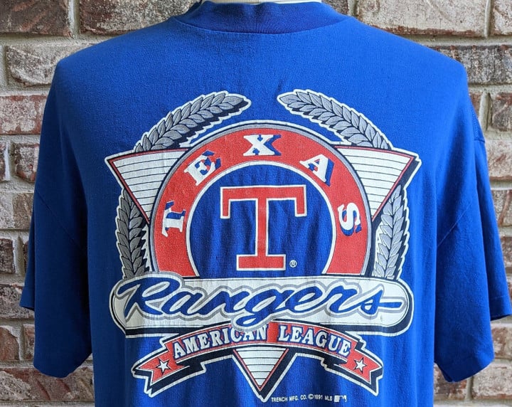 90s Vintage Texas Rangers T Shirt Trench