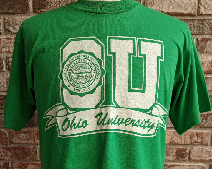80s90s Vintage Ohio Bobcats T Shirt University