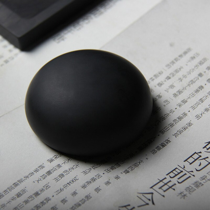 Stone Paperweight Portable Round Smooth Paperweight Beginner Stable Gift Paperweights Chinese Calligraphy Rice Paper Pressing