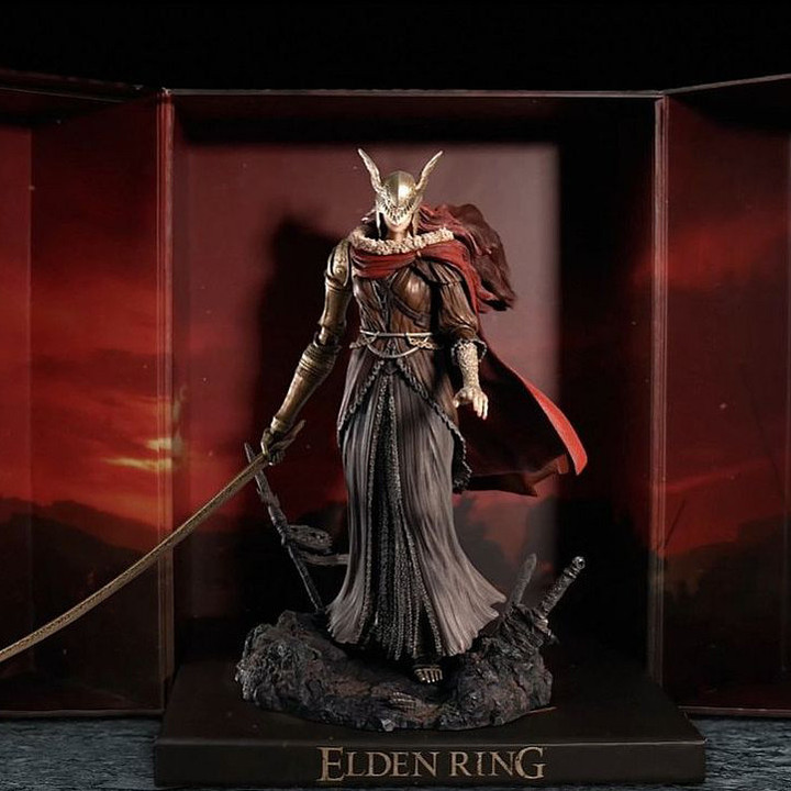 Eldon Ring Valkyrie Malenia Premium Collector's Edition Statue Model