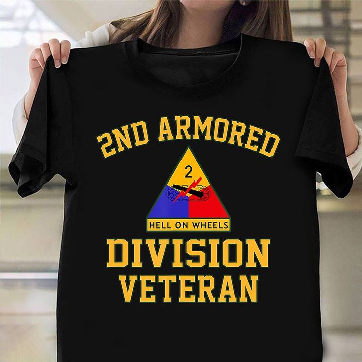 2nd Armored Division Veteran T-Shirt Pride American Army Shirt Military Retirement Gift Ideas