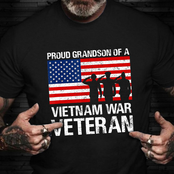 Proud Grandson Of A Vietnam War Veteran T-Shirt Proud US Army Family Shirt Gift For Grandson