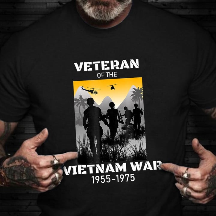 Vietnam Vet T-Shirt Proud Vietnam War Veteran Shirt Veterans Day Gift For Dad Grandfather