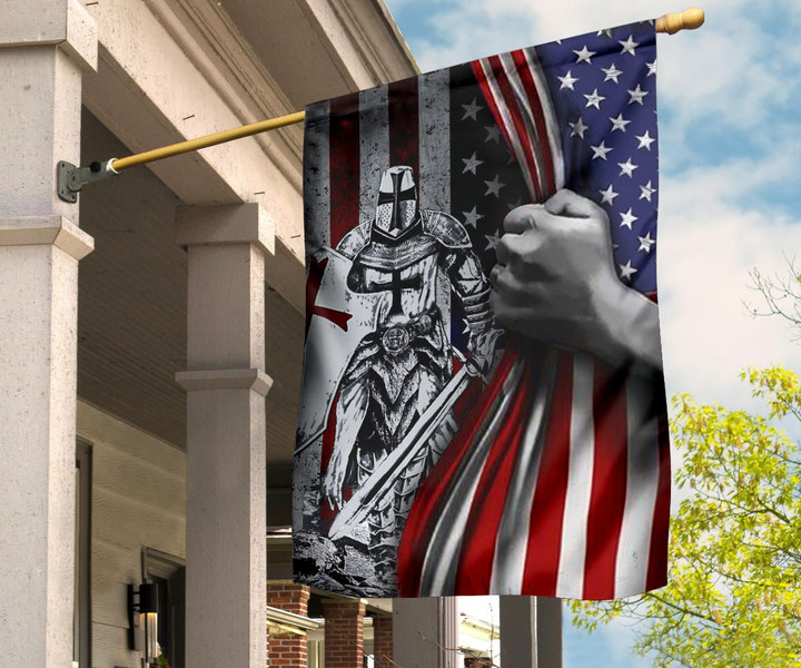 Knight Templar Inside American Flag Crusader Painting Gift For Outdoor Decoration