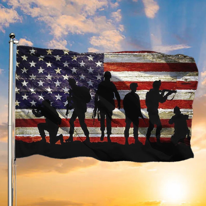 Military Army Soldiers US Flag Patriotic Gift For Deployed Soldiers