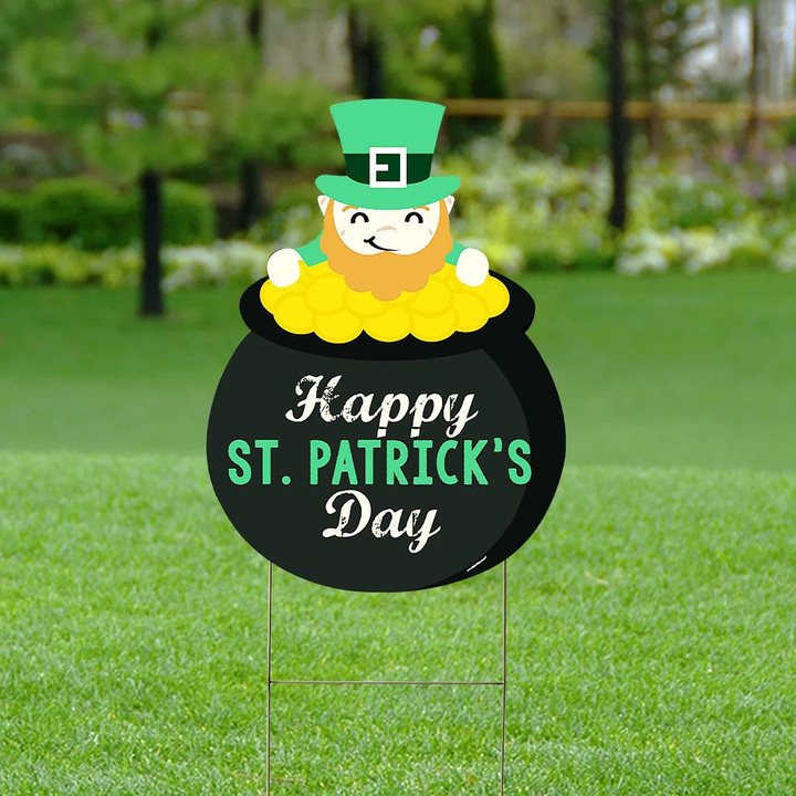 Happy St Patrick's Day Yard Sign Leprechaun Shape Lawn Sign Party Outdoor Decoration