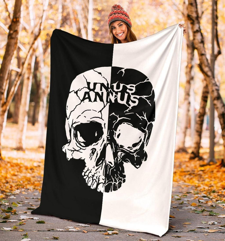 Unus Annus Blanket Cool Gift For Boy Skull Black And White Unus Annus Merch Blanket For Boy - Pfyshop.com