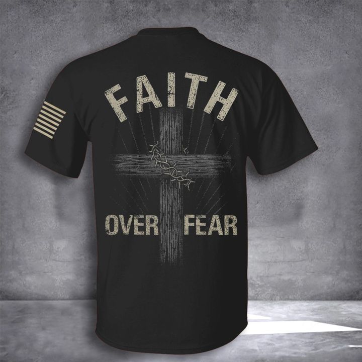 Cross Faith Over Fear Shirt Mens Christian Workout Clothes T-Shirt Faith Apparel Gift