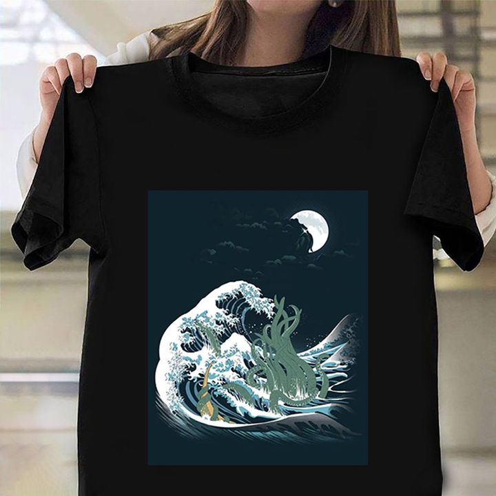 Sea Monster Shirt Horror Graphic Tee Halloween  Gifts For Men