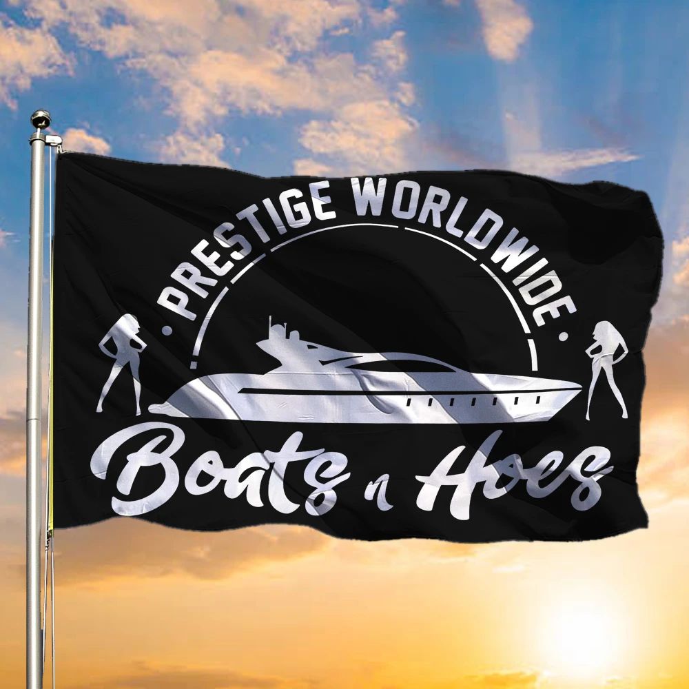 Banger Flag „Boats & Hoes“ – 90x150 Cm, Polyester, Mit 4 Ösen, Inspiriert Von Step Brothers, Perfekt Für Wanddekoration