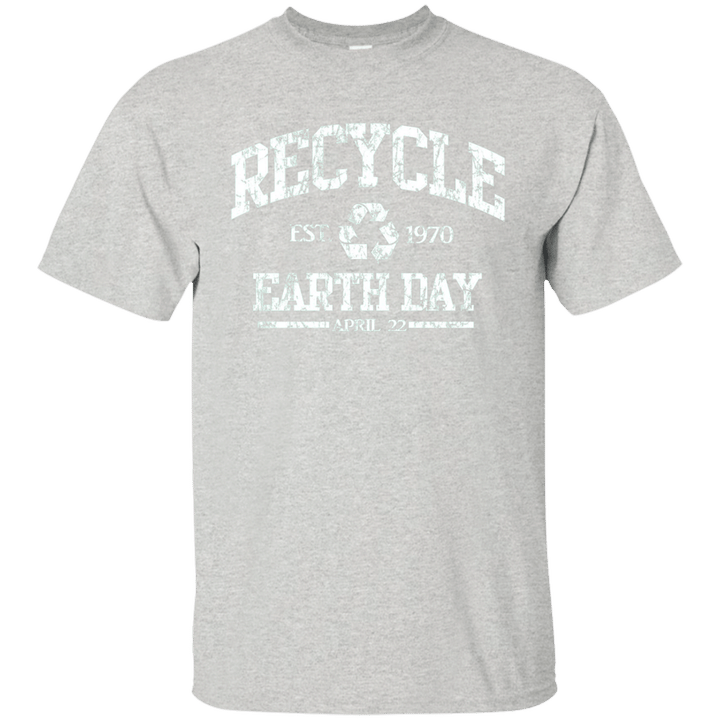 Retro Recycle Earth Day April 22 Est 1970 Environmental Green T Shirt