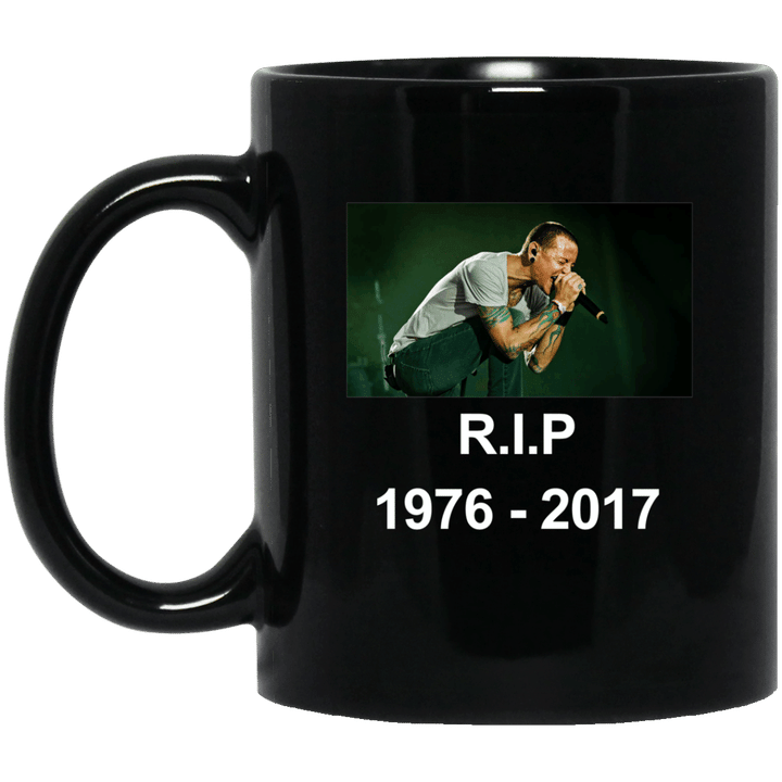 RIP 1976-2017 chester mug