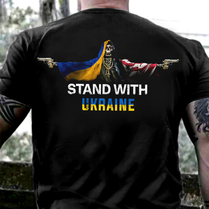 American Stand With Ukraine Shirt Ukrainian And USA Flag Skull Apparel For Gun Lovers