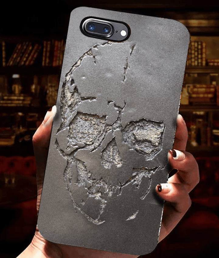 Skull phone case