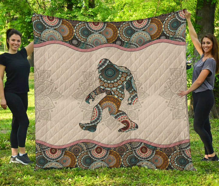 Bigfoot Quilt Blanket 01