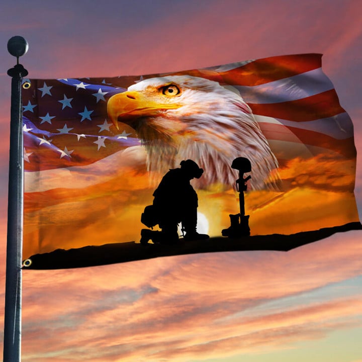 Veteran Eagle American Flag Military Remembrance Day Patriotic Flag Patio Decoration
