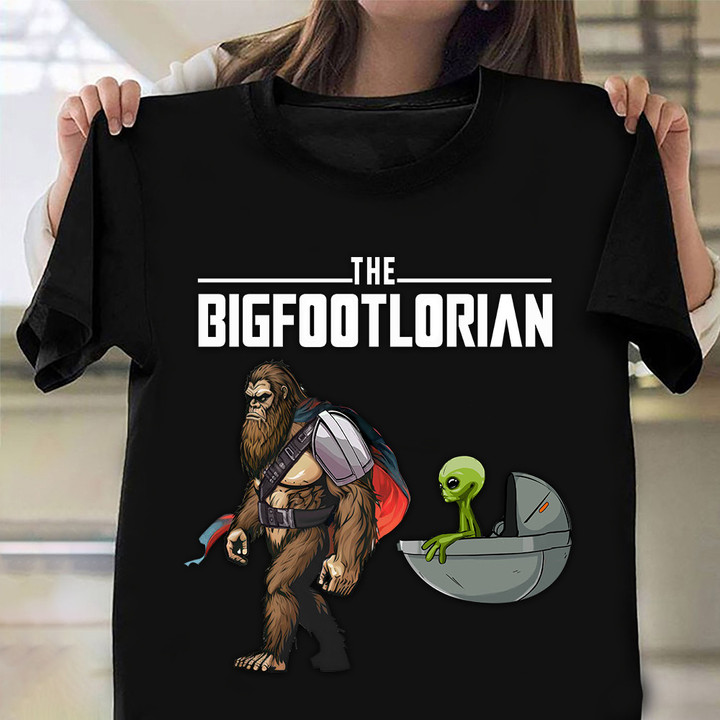The Bigfootlorian Shirt Bigfoot And Alien Funny Graphic Tee Gifts For Friends