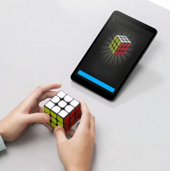 Smart Magic Cube - Bluetooth Smart-Solving Magnetic Rubik'S Cube
