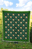 Irish Gold Pattern With Heart Quilt Blanket