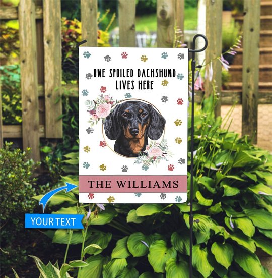 BIF20070402 Spoiled Dachshund Lives Here Personalized Flag