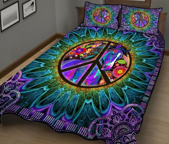 DIEH5004-HIPPIE-Horse Quilt Bed Set