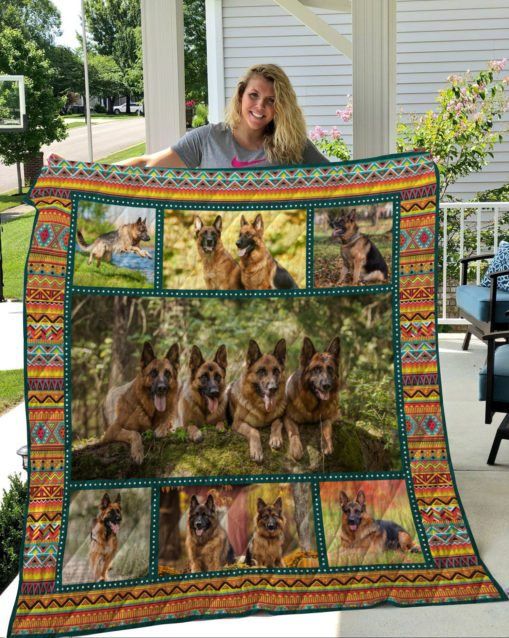 QUI28008 German Shepherd Quilt Blanket