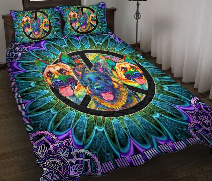 CHEH1003 Hippie German Shepherd Quilt Bed Set