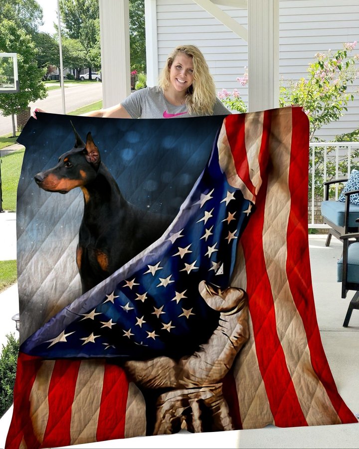 THQDOG54007 Doberman Quilt Blanket