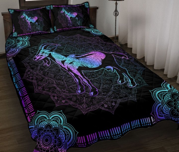 BIE20071401 Goat Quilt Bed Set