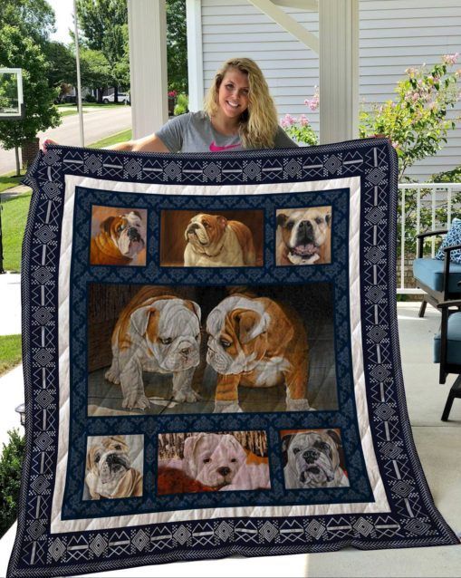 QUI38001 Bulldog Quilt Blanket