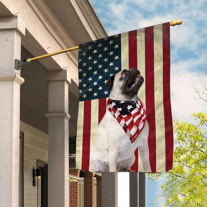 BIF0218 Pug House Flag