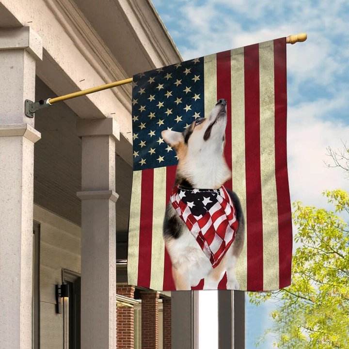 BIF0213 Corgi House Flag