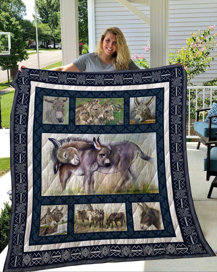 QUIANI16001 DONKEY Quilt Blanket