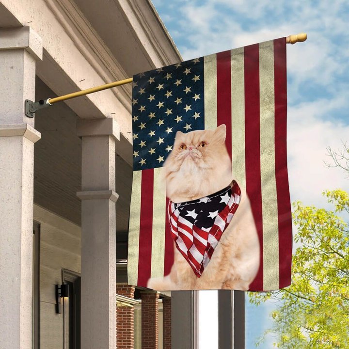 BIF0404 Persian cat House Flag