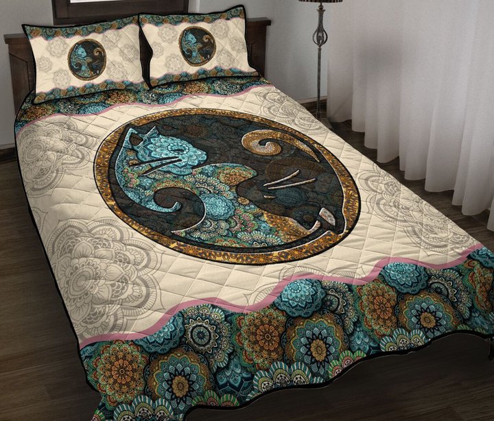 THE5046 Yin and Yang Cat Quilt Bed Set
