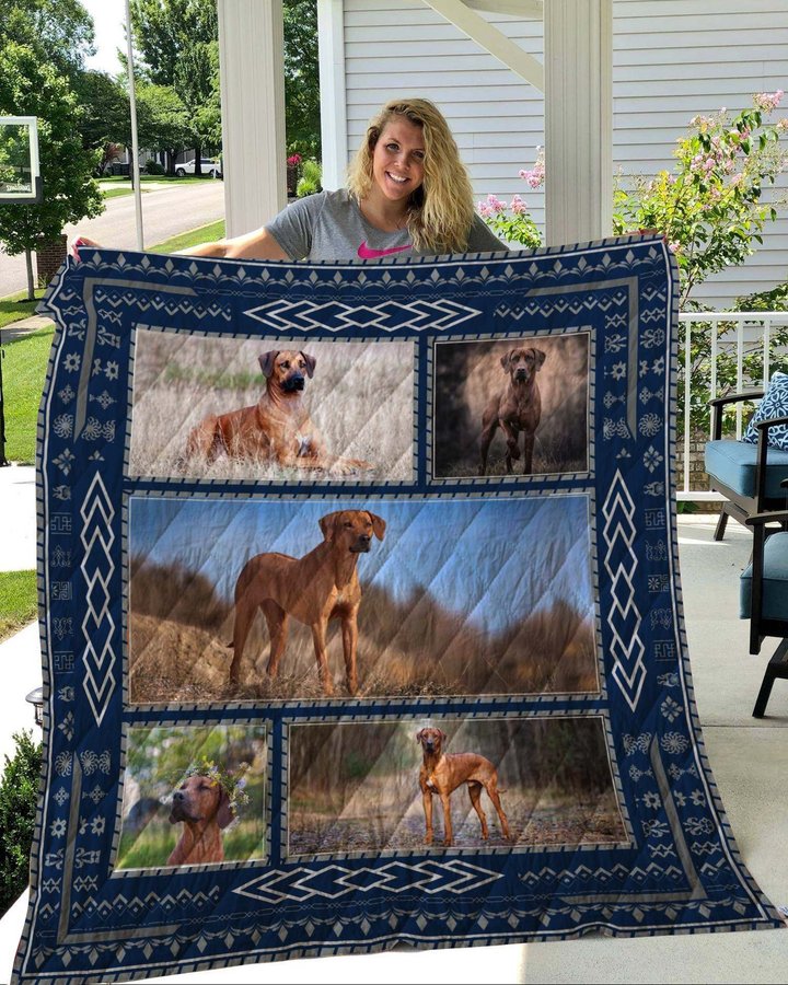 QUI68002 Rhodesian Ridgeback Quilt Blanket