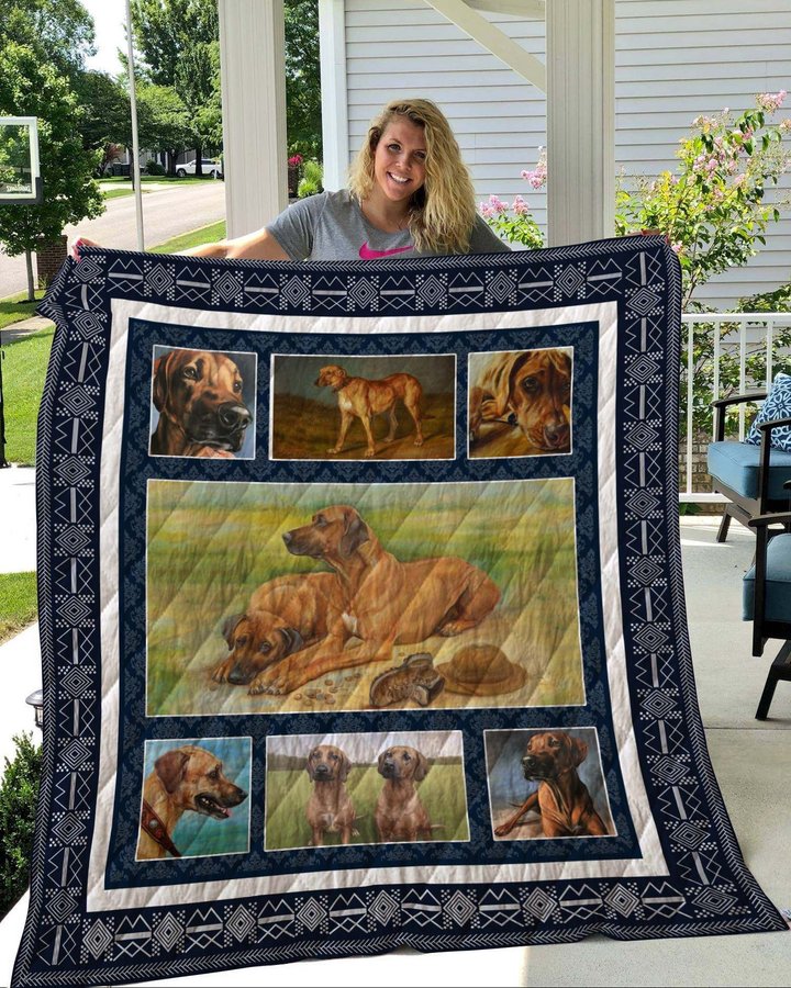 QUI68001 Rhodesian Ridgeback Quilt Blanket