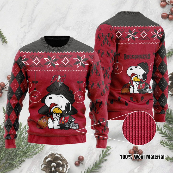 Tampa Bay Buccaneers Funny Charlie Brown Peanuts Snoopy Ugly Christmas Sweater