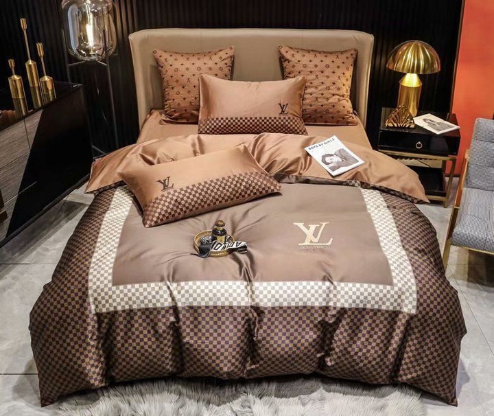 Lv Type 65 Bedding Sets Duvet Cover Lv Bedroom Sets Luxury Brand Bedding
