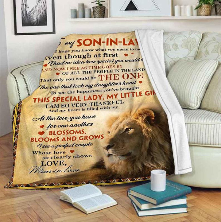 To My Son-In-Law My Heart Is Filled With Joy Fleece Blanket Animals Gift For FamilyDaughter,Son,Lion Lovers Gift Fleece Blanket