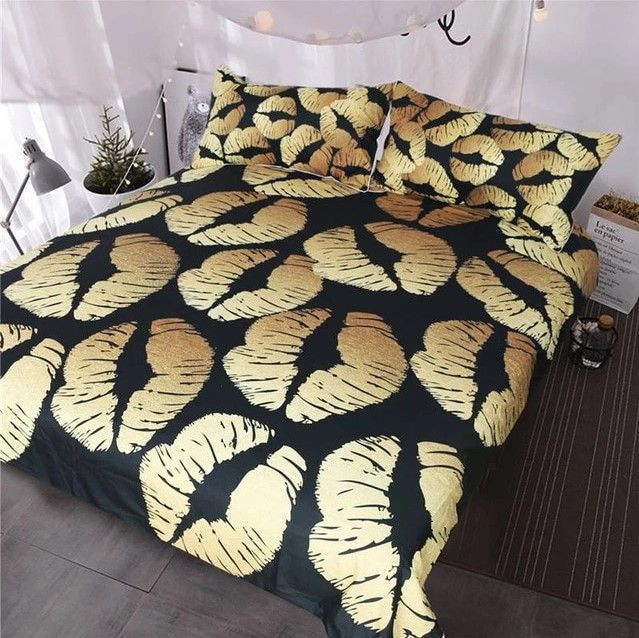 Yellow Lips CLH1510247B Bedding Sets