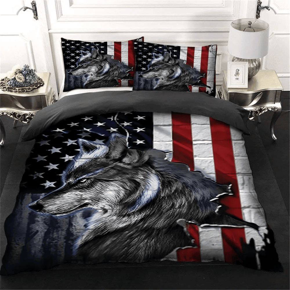Wolf Flag Bedding Set