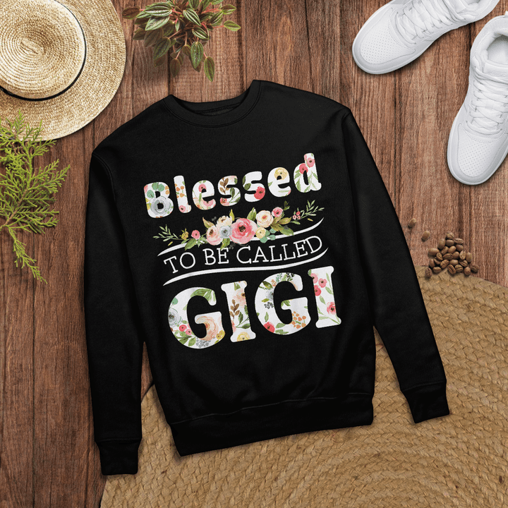 Woonistore - Blessed To Be Called Gigi - Floral Blessed Grandma Gift T-Shirt