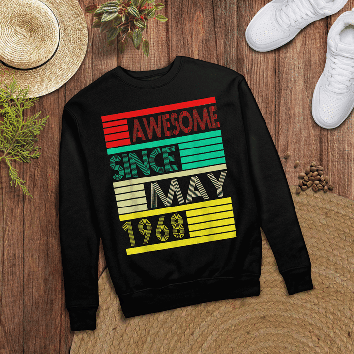 Woonistore - Born in May 1968 T-shirt Vintage 51st Birthday Him Her