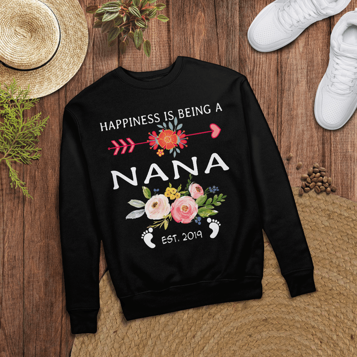 Woonistore - Funny Happiness Is Being A Nana Premium T-Shirt