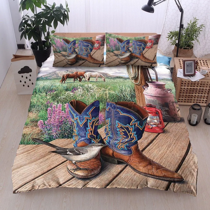 A Bird And Cowboy Boots Bedding Set