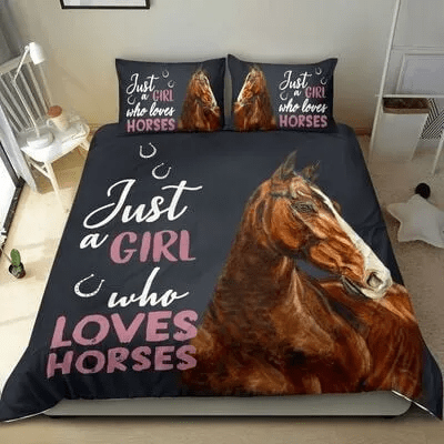 Just A Girl Who Loves Horse Bedding Set