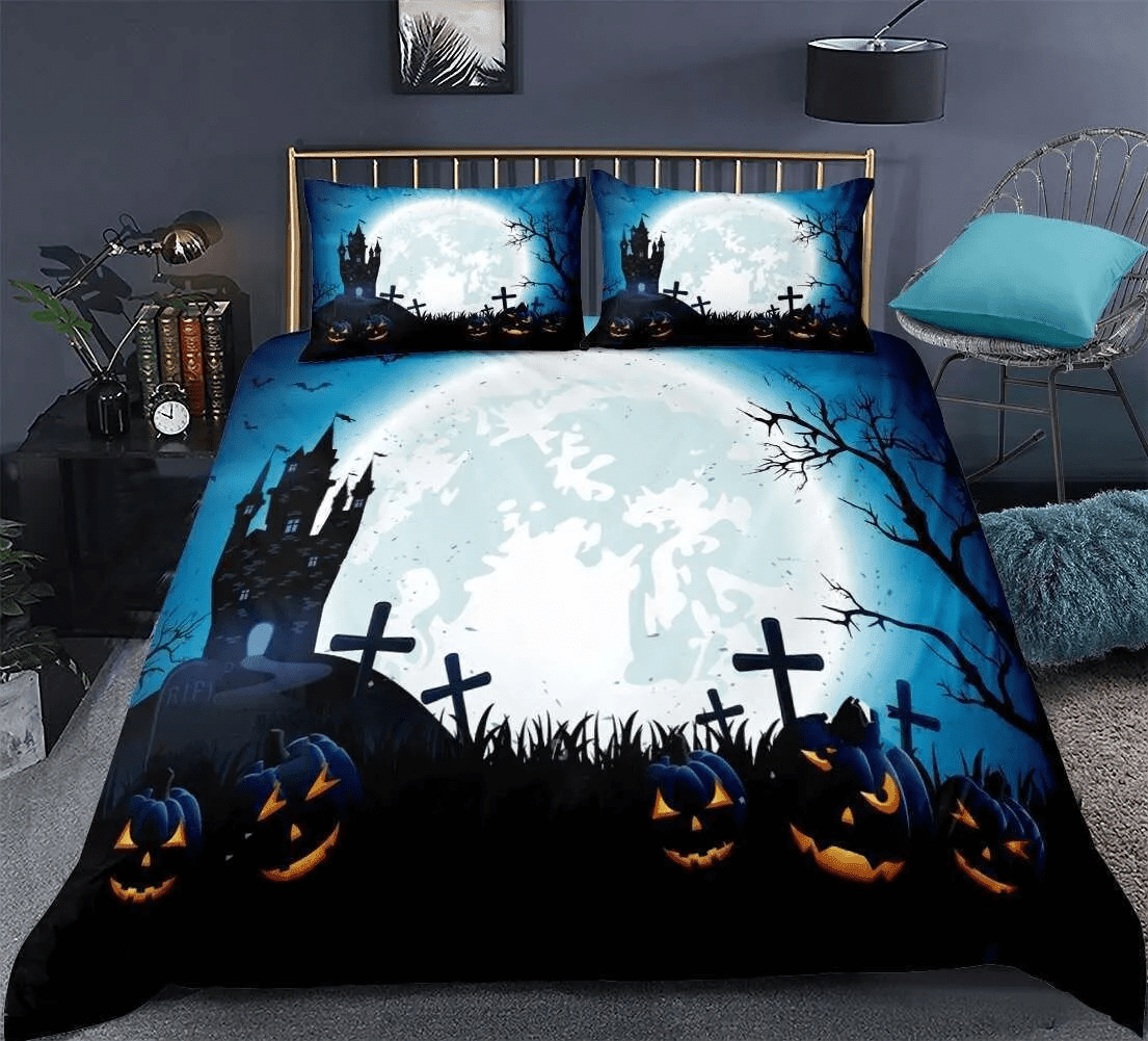 Creepy Moon Castle Pumpkin Bedding Set